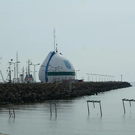 Floryda Bed & Breakfast 3*