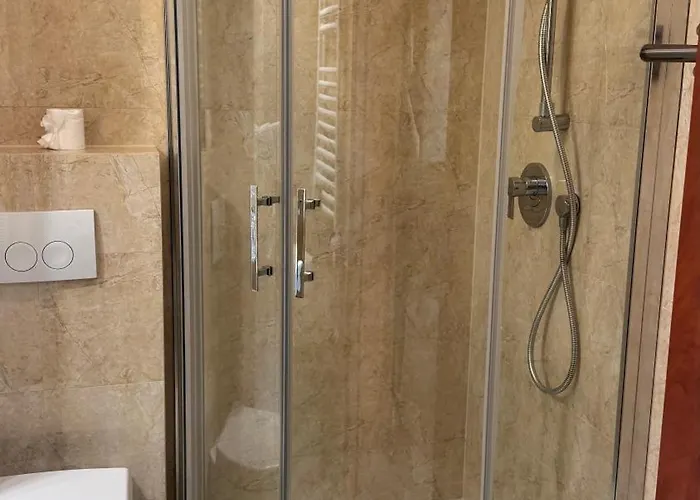 Bed and Breakfast Floryda 3*