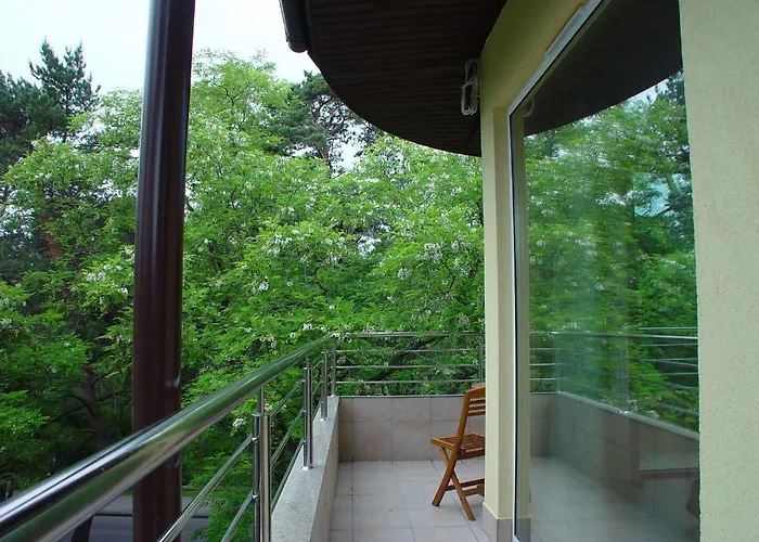 Floryda Bed and Breakfast Jurata