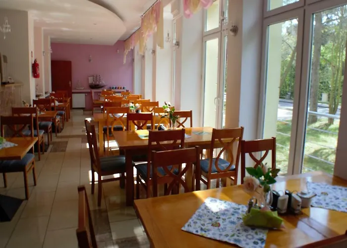 Floryda Bed and Breakfast Jurata